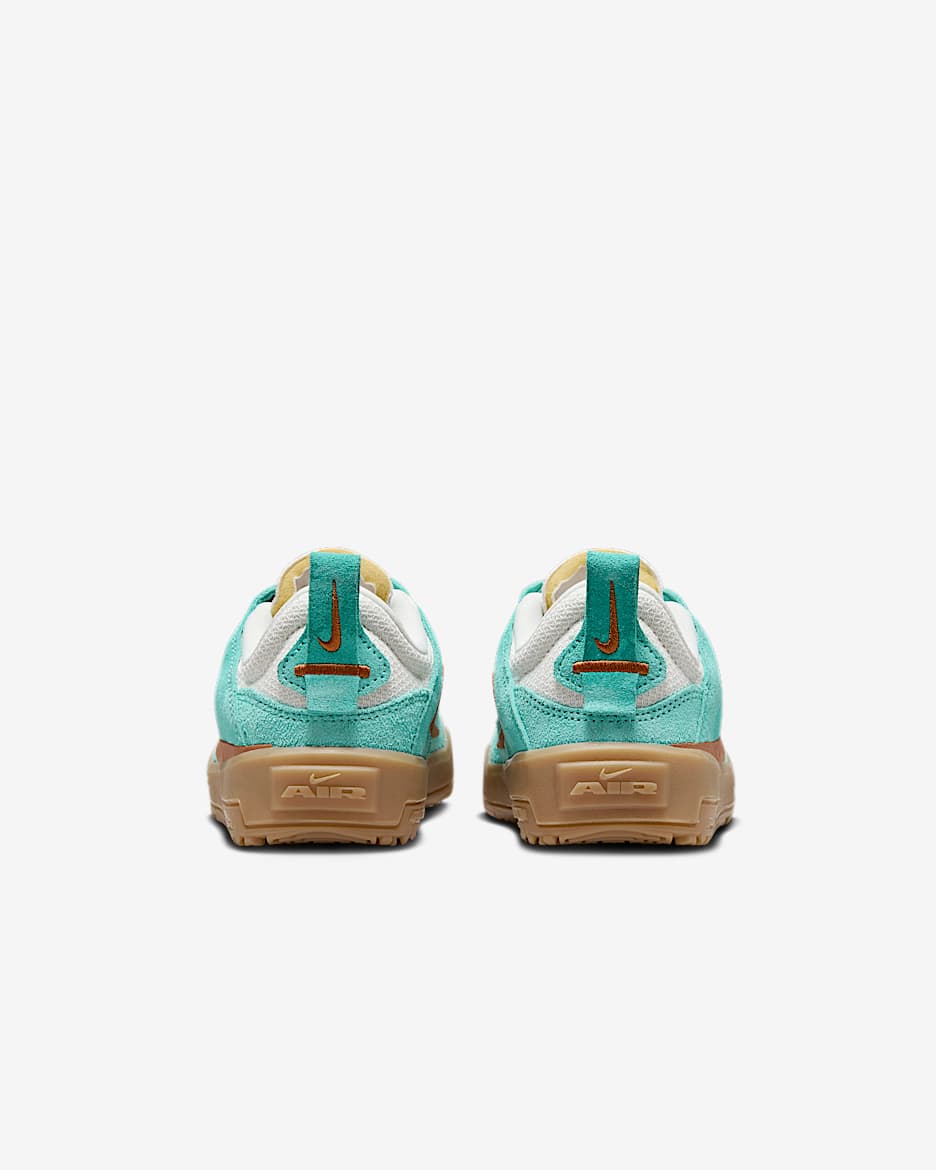 Nike SB Day One Older Kids Skate Shoes. Nike CA